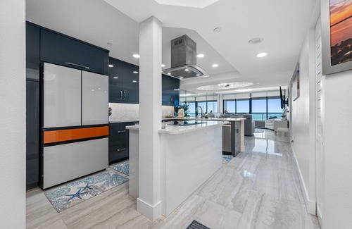 Sand Key Condominio | 🌅 CBC 2-17C – Sunset Oasis | Modern Ultra-Luxury Gulf-Front Retreat!