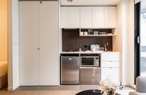 West Melbourne Apartamento | CBD 2-Bedroom with Balcony Near Attractions