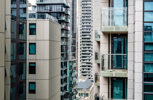 West Melbourne Apartamento | CBD 2-Bedroom with Balcony Near Attractions