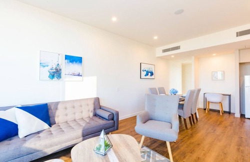 South Brisbane Casa | CBD RIVERVIEW 1BD Apt w/Parking/Rooftop pool