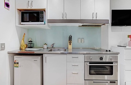 Parnell Apartamento | CBD Studio with Full Kitchen and Laundry