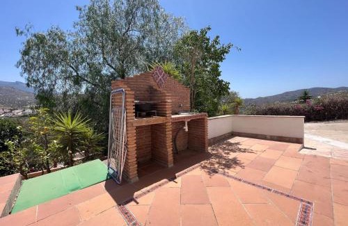 Viñuela Villa | Cd-1383 Three Bedroom Villa With Pool