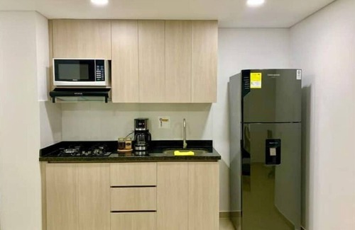 Sabaneta Apartamento | CE2706. Lujoso departamento, piscina y estacionamiento, central, hermosa vista