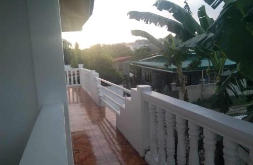 Talisay Apartamento | Cebu City 3 bedrooms split house 2nd floor-WIFI