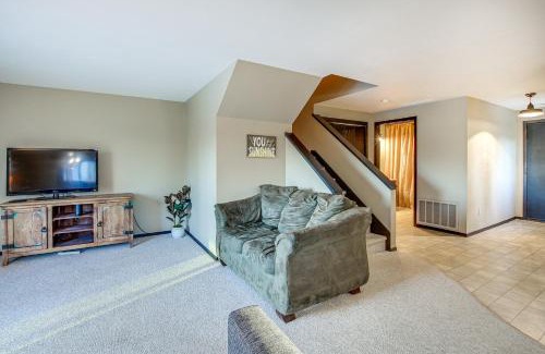 Cecil Casa | Cecil Vacation Rental Walk to Shawano Lake!