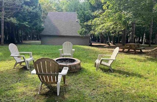 Harbor Springs Apartamento | Cedar Bluff Carriage House