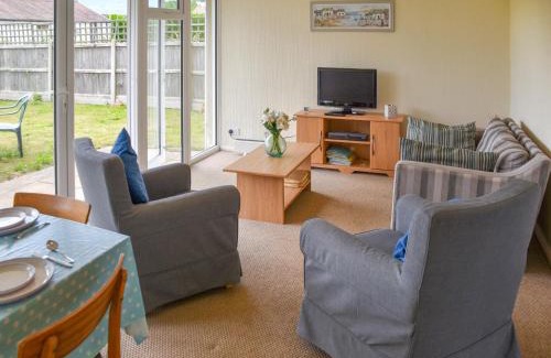 Bacton Casa | Cedar Bungalow