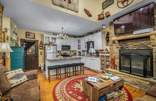 Mentone Cabina | Cedar Cove-fishing, hot tub, fire pit & playhouse