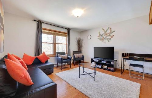 Albrightsville Casa | Cedar Cove Retreat Pool BBQ Game Room