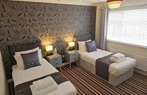 Holbeach Casa | Cedar Drive, Holbeach - 1 to 4 - Self Catering