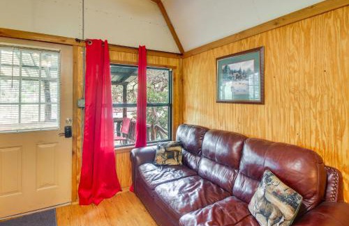 Davis Apartamento | Cedar Falls Cabin 3 Next to Turner Falls Park