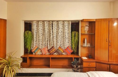 Domlur Casa | Cedar - Golf Course View