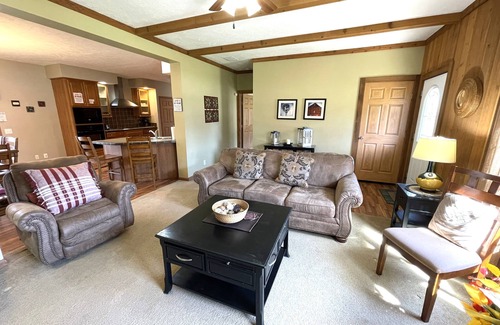 Spring Brook Casa | Cedar Grove Cottage @ Spring Brook Resort