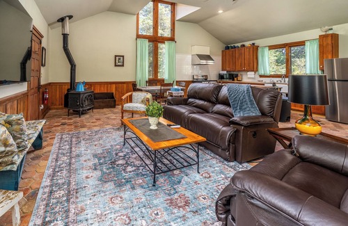 Texico Cabina | Cedar Hills Retreat: Peaceful Southern IL Escape