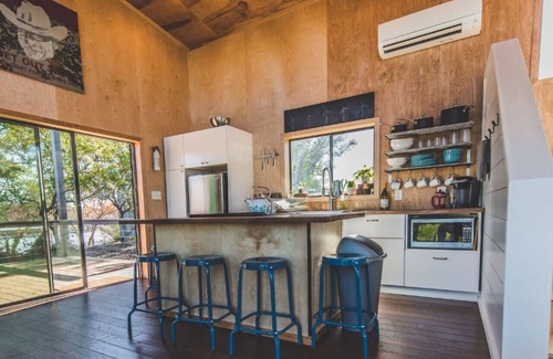 Dripping Springs Casa | Cedar Hollow, Hill Country cabin w/ Loft & Light