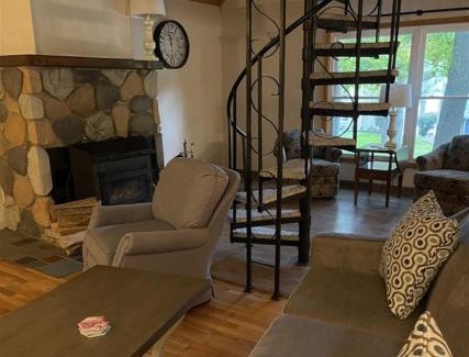 Canadian Lakes Casa | Cedar Shores Retreat