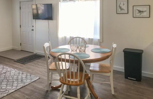 Cutten Casa | Cedar Street Cottage
