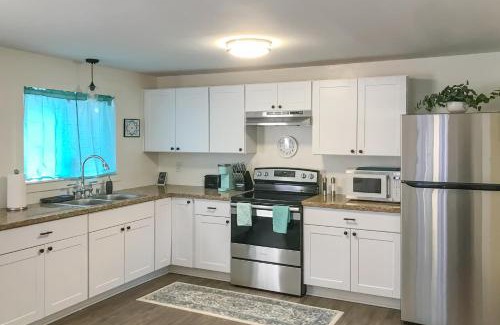 Cutten Casa | Cedar Street Cottage