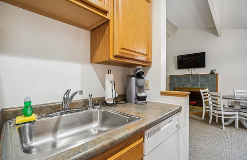 West Bridgewater Hotel | Suite Deluxe de dos dormitorios en el primer piso con piscina climatizada