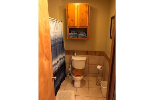 Biloxi Cabaña | Cedarhaven - Waterfront Cottage