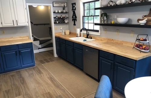 Martin Casa | Cedarwood Lake House