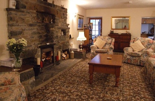 Garndolbenmaen Casa | Cefn Uchaf Guesthouse