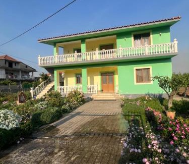 Divjake Apartamento | Cela House