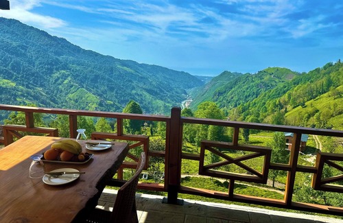 Ardesen Chalet De Esquí | CELAZENİ BUNGALOV