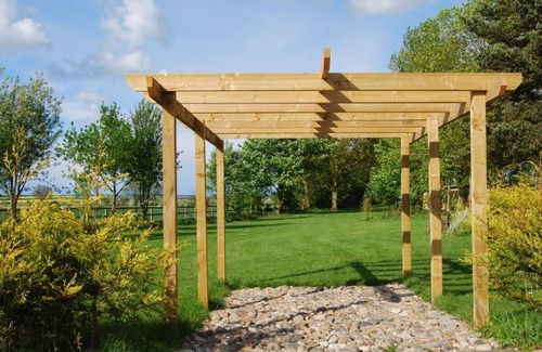 Driffield Casa | Large Victorian Railway Building Conversion in a rural location.
