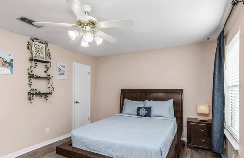 Mary Esther Casa | Celeste | RV/Boat Parking, Fire Pit, Grill, Beach!