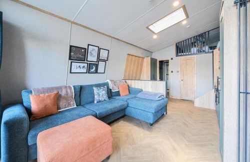 Great Houghton Casa | Celestial Skylight - Billing Aquadrome