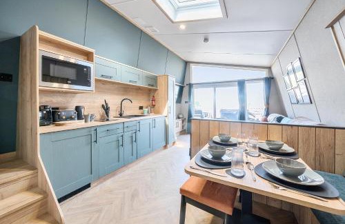 Great Houghton Casa | Celestial Skylight - Billing Aquadrome