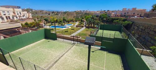 Vélez-Málaga Casa | Celestina Apartment, piscinas, Parking gratis, a 5 min de Torre del Mar