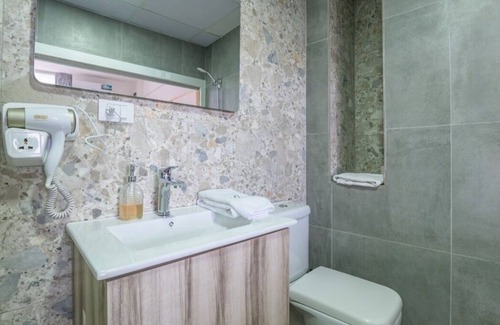 Gemmayzeh Casa | Cementia / Gemmayze