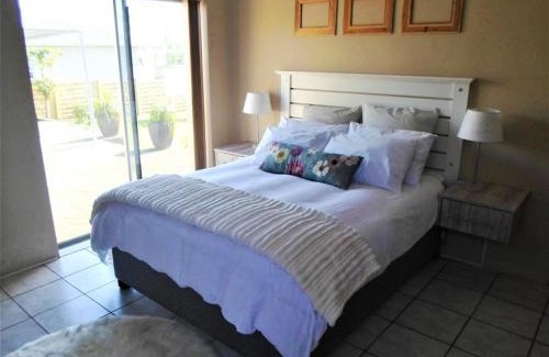 Nahoon Apartamento | Cenikma Guest Suites - Couples Room