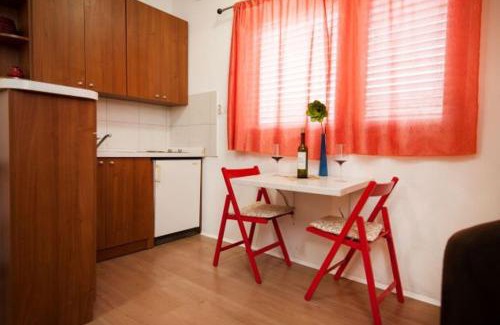 Bacvice Apartamento | Centar 1 Private Room with Ensuite and Kitchenette