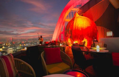Pathumwan Hotel | Centara Grand At CentralWorld