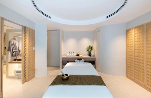 Karon Hotel | Centara Karon Villas Phuket