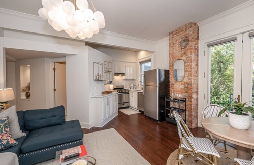 Mount Adams Casa | Centennial House | Mt Adams