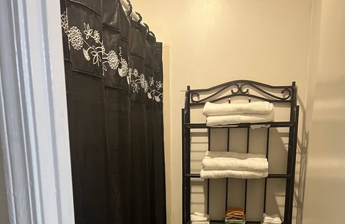 Shenandoah Casa | Center City Hidden Gem