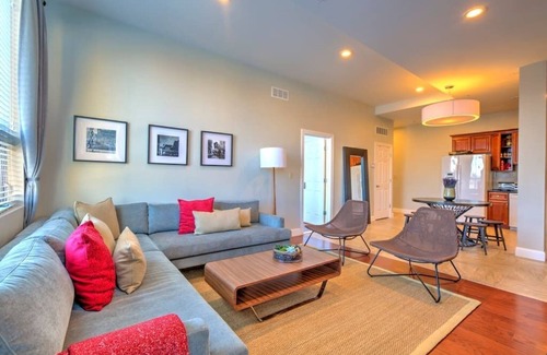 Chinatown Apartamento | Unique 3 BR / 3 BA en Chinatown | 2 minutos del centro de convenciones
