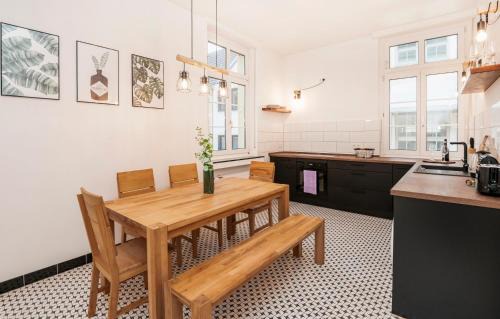 Krefeld Apartamento | Center Elegance Light Apartment