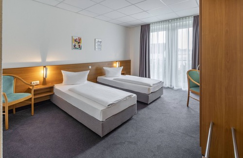 Naumburg Hotel | Center Hotel Kaiserhof