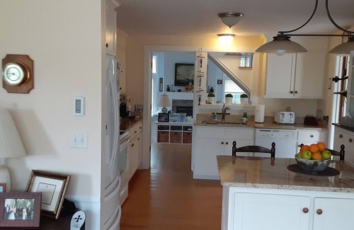 West of Town Casa | Center located, family eqipped villa 1 mile to town and 2 miles to beaches