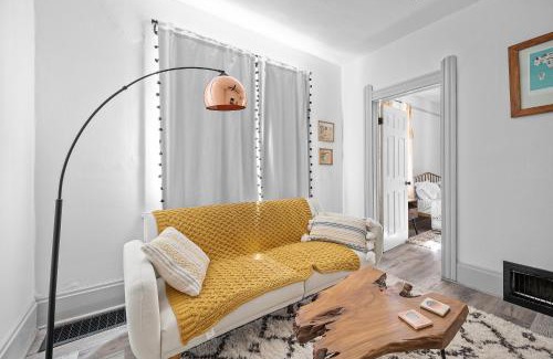 Little Italy Apartamento | Center of Little Italy #2