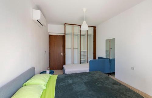 Larnaca City Centre Apartamento | Center, Walking to the Beach