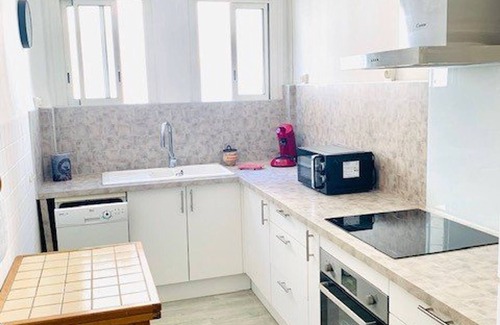 Amelie-les-Bains-Palalda Apartamento | Apartamento F2 céntrico con parking y balcones