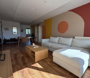 Amilly Apartamento | Central, 2 à 8 Pers, Spacieux, Parking privée, Freewifi, Fibre HD
