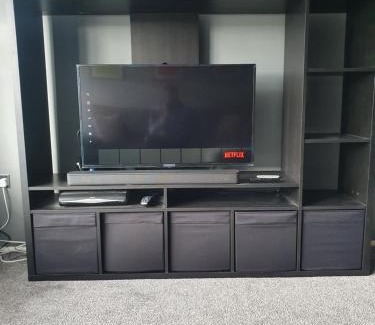 Wolverhampton Apartamento | Central 2 bed apartment