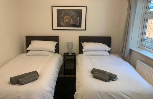 Horfield Apartamento | Central 2 bed flat with off street-parking